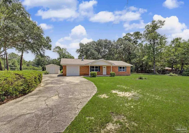 Photo 4 of Single family home for sale at 7867 S Airport Rd, Milton, FL 32583 | MLS# 686777 | Listing updated on 2026-10-01