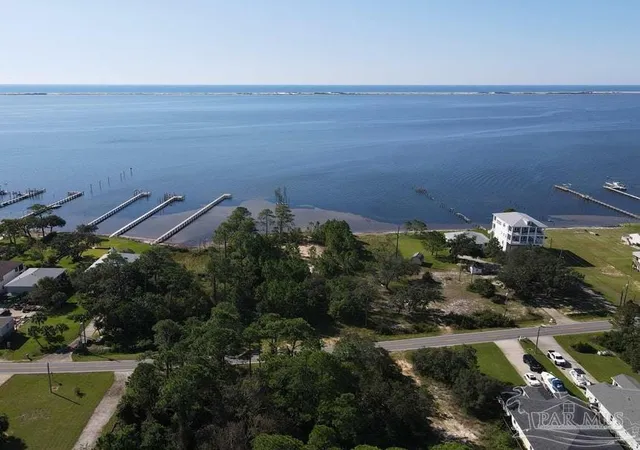 Photo 1 of Land for sale at Lot 6 Soundside Dr, Gulf Breeze, FL 32563 | MLS# 687110 | Listing updated on 2026-08-11