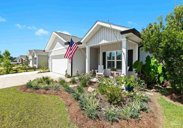 Photo 2 of Single family home for sale at 9661 Sagewood Dr, Pensacola, FL 32526 | MLS# 686513 | Listing updated on 2026-08-21