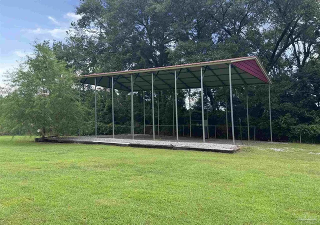 28th image of 3027 N 24th Ave, Milton, FL 32583 | MLS# 687874