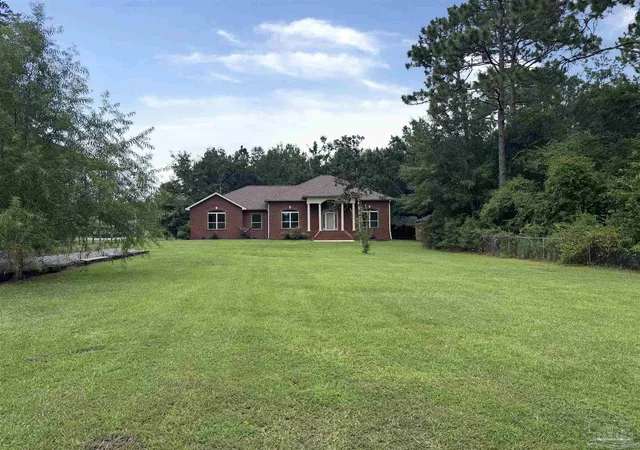 2nd image of 3027 N 24th Ave, Milton, FL 32583 | MLS# 687874