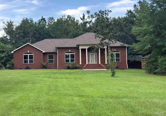 Photo 3 of Single family home for sale at 3027 N 24th Ave, Milton, FL 32583 | MLS# 687874 | Listing updated on 2026-08-24