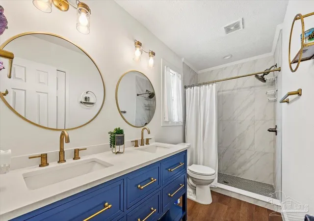 Photo 3 of Single family home for sale at 3172 Auburn Pkwy, Gulf Breeze, FL 32563 | MLS# 685718 | Listing updated on 2026-09-20