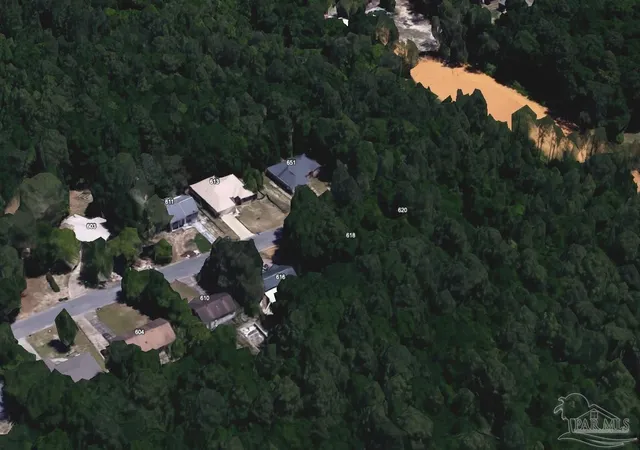 Photo 4 of Land for sale at 708 Bolivar Ave, Crestview, FL 32536 | MLS# 685965 | Listing updated on 2026-07-15