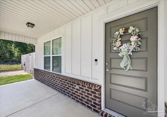 3rd image of 8414 Lucena St, Navarre, FL 32566 | MLS# 687495