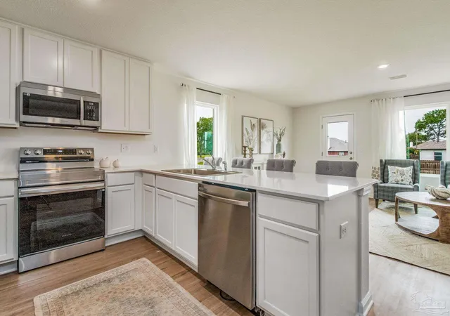 3rd image of 2620 Bagpipe Dr #5B, Pensacola, FL 32526 | MLS# 687010