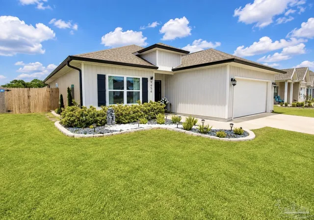 Photo 3 of Single family home for sale at 9656 Sagewood Dr, Pensacola, FL 32526 | MLS# 687269 | Listing updated on 2026-09-25