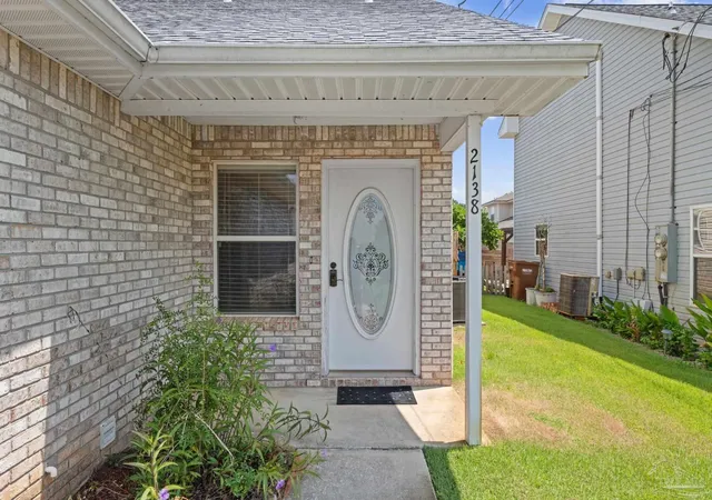 2nd image of 2138 Tom St #2138, Navarre, FL 32566 | MLS# 687786