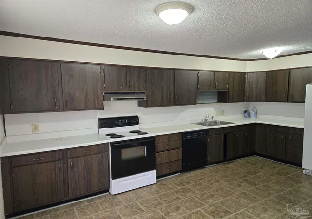 Photo 3 of Single family home for sale at 2507 Kelso Rd, Pensacola, FL 32514 | MLS# 686268 | Listing updated on 2026-08-11