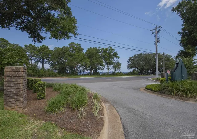 2nd image of 2299 Scenic Hwy #N3, Pensacola, FL 32503 | MLS# 687062