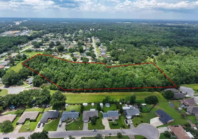 2nd image of 0 Behind Southern Oaks Dr, Cantonment, FL 32533 | MLS# 687649