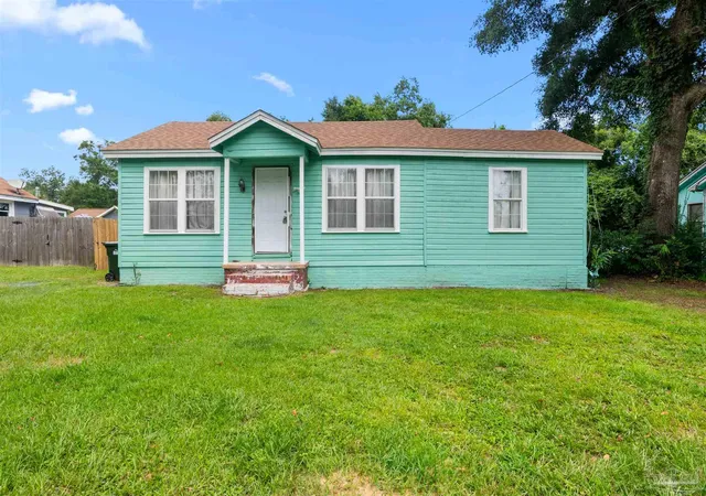 2nd image of 920 58th Ave, Pensacola, FL 32506 | MLS# 687147