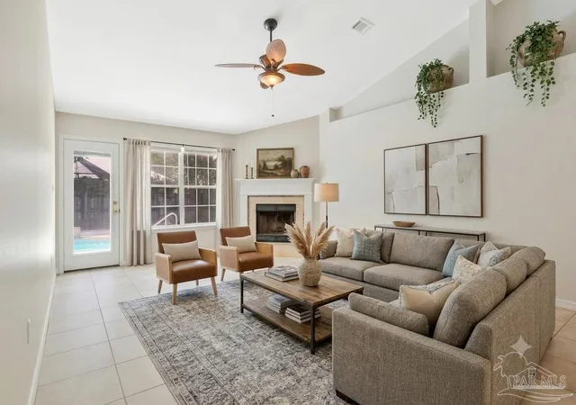 3rd image of 5049 Lantana Dr, Gulf Breeze, FL 32563 | MLS# 687041