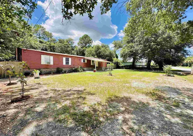 Photo 2 of Manufactured home for sale at 2501 Kingsport Ave, Pensacola, FL 32507 | MLS# 686200 | Listing updated on 2026-08-31