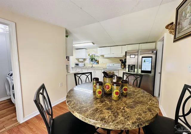 Photo 4 of Manufactured home for sale at 2501 Kingsport Ave, Pensacola, FL 32507 | MLS# 686200 | Listing updated on 2026-08-31