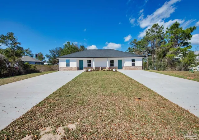 1st image of 901 Rentz Ave, Pensacola, FL 32507 | MLS# 687705