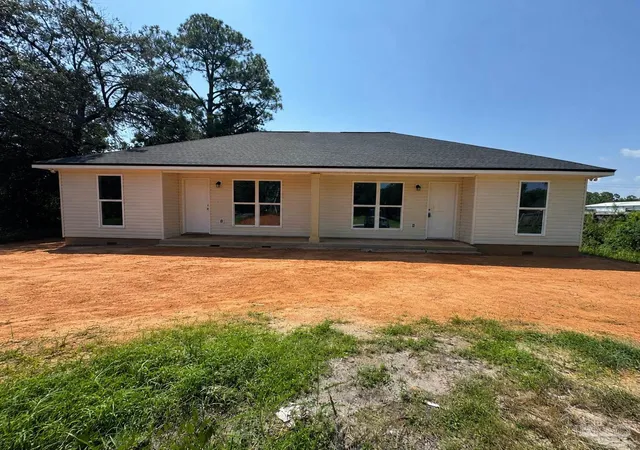 2nd image of 901 Rentz Ave, Pensacola, FL 32507 | MLS# 687705