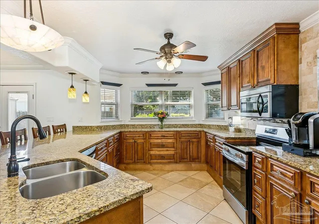 Photo 3 of Single family home for sale at 1303 Ceylon Dr, Gulf Breeze, FL 32563 | MLS# 685738 | Listing updated on 2026-09-14
