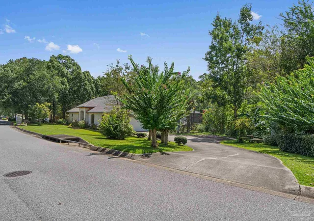 image of 1500 Colwyn Dr, Cantonment, FL 32533 | MLS# 687746