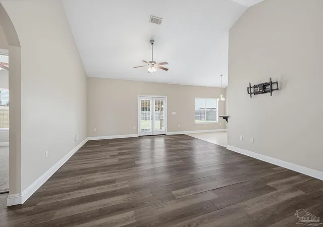 Photo 4 of Single family home for sale at 5626 Churchill Downs Ct, Milton, FL 32571 | MLS# 687166 | Listing updated on 2026-09-01
