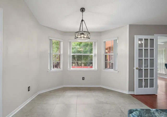 Photo 4 of Single family home for sale at 2647 Barefoot Crk Cir, Navarre, FL 32566 | MLS# 687483 | Listing updated on 2026-09-21