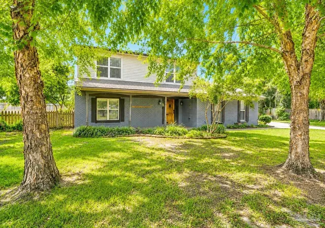 image of 6099 Schofield Dr, Pensacola, FL 32506 | MLS# 686205