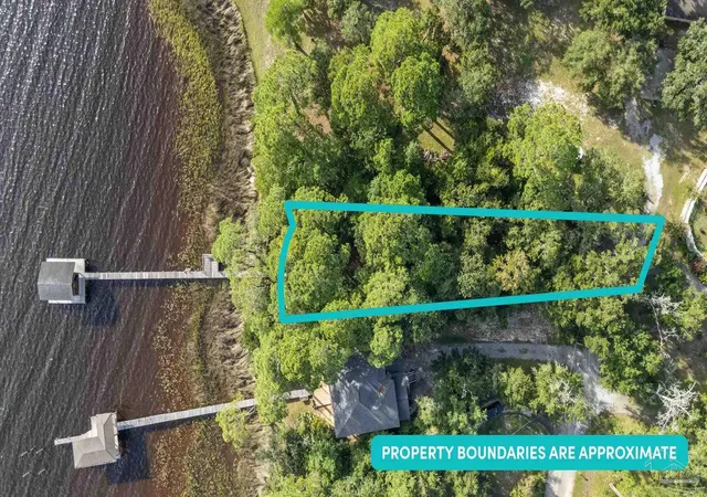 2nd image of 7107 Wells Ave, Navarre, FL 32566 | MLS# 687692