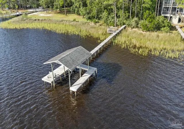 3rd image of 7107 Wells Ave, Navarre, FL 32566 | MLS# 687692