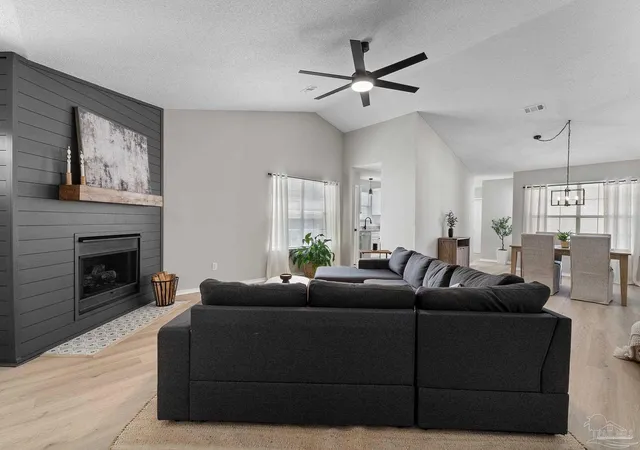 Photo 1 of Sale Pending at 324 Mirabelle Dr, Pensacola, FL 32514 | MLS# 686983 | Listing updated on 2026-09-13