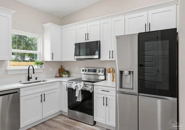 Photo 2 of Single family home for sale at 440 Western Pines Rd, Cantonment, FL 32533 | MLS# 676078 | Listing updated on 2026-09-14