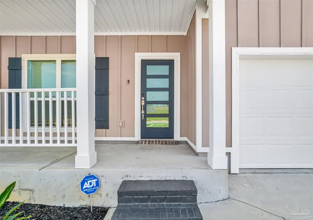image of 6076 Rutherford Loop, Pensacola, FL 32526 | MLS# 687773