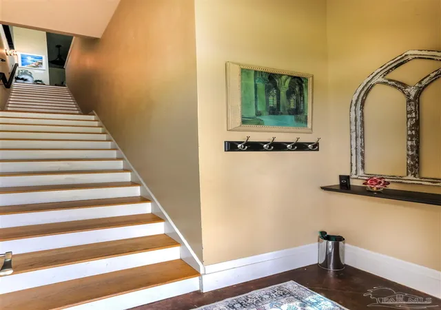 3rd image of 45 S 9Th Ave #B, Pensacola, FL 32502 | MLS# 686177