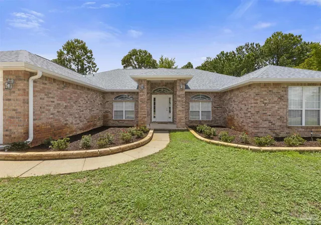 2nd image of 8335 Onich Dr, Navarre, FL 32566 | MLS# 686283