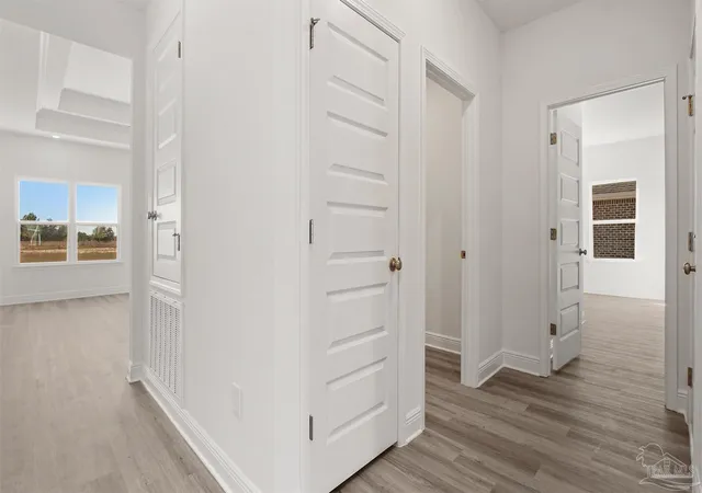 3rd image of 4975 Gaineswood Dr, Milton, FL 32583 | MLS# 686476