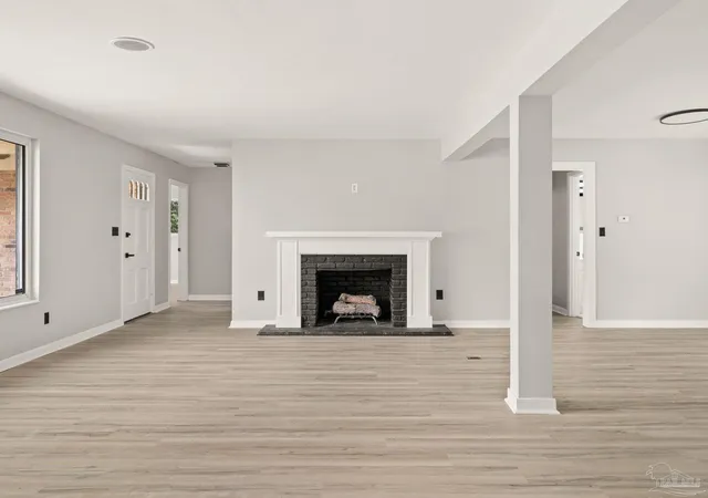 Photo 2 of Single family home for sale at 7200 Tippin Ave, Pensacola, FL 32504 | MLS# 687749 | Listing updated on 2026-09-10