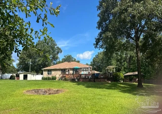 image of 1137 Oak Ridge Trl, Cantonment, FL 32533 | MLS# 687513