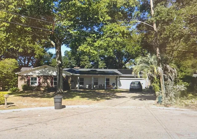 Photo 1 of Sale Pending at 2820 Nagel Dr, Pensacola, FL 32503 | MLS# 687470 | Listing updated on 2026-09-15