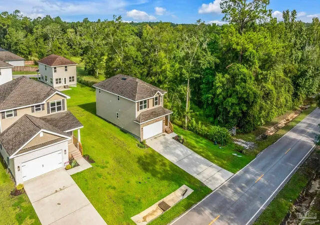 Photo 3 of Single family home for sale at 947 Pine Top Ln #11B, Cantonment, FL 32533 | MLS# 661262 | Listing updated on 2026-09-11