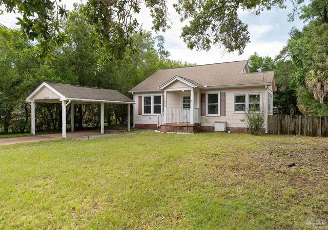 Photo 3 of Sale Pending at 1408 Wisteria Ave, Pensacola, FL 32507 | MLS# 687365 | Listing updated on 2026-09-16