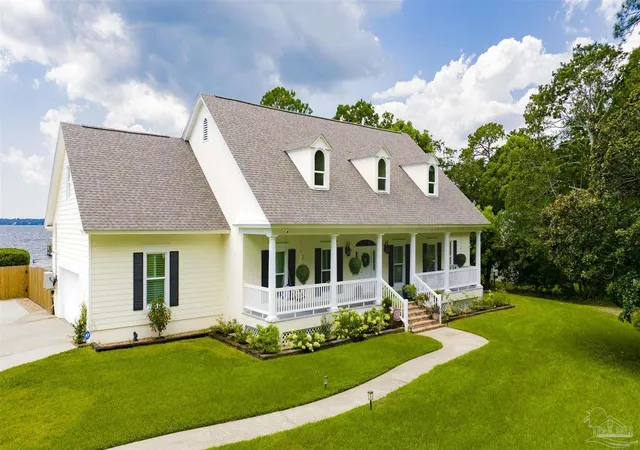 3rd image of 1071 Perdido Manor Dr, Pensacola, FL 32506 | MLS# 687969