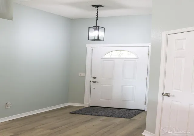 Photo 2 of Single family home for sale at 1207 Simpson St, Pensacola, FL 32526 | MLS# 686838 | Listing updated on 2026-10-05