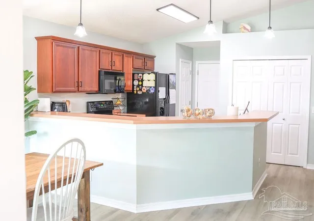 Photo 4 of Single family home for sale at 1207 Simpson St, Pensacola, FL 32526 | MLS# 686838 | Listing updated on 2026-10-05