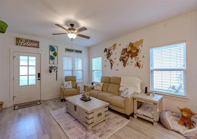 Photo 4 of Single family home for sale at 5412 Viking Rd, Pensacola, FL 32507 | MLS# 687227 | Listing updated on 2026-09-18