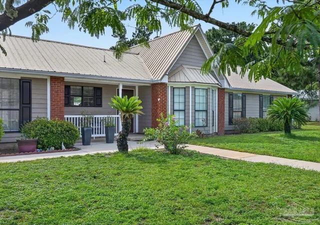 2nd image of 2445 Elkhart Dr, Navarre, FL 32566 | MLS# 686610