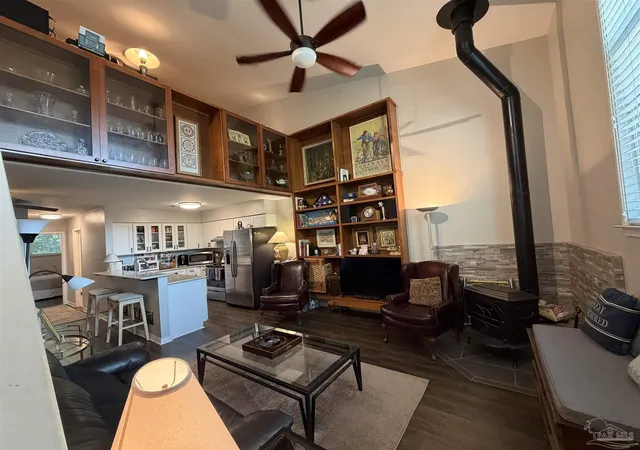 5th image of 1020 E Jordan St #B, Pensacola, FL 32503 | MLS# 687378