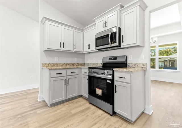 5th image of 9820 Windy Hill Rd, Pensacola, FL 32526 | MLS# 687154