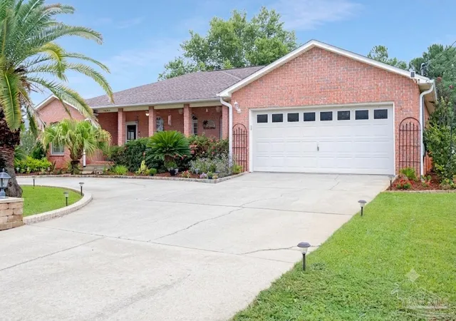 2nd image of 5662 Als Way, Milton, FL 32583 | MLS# 685952