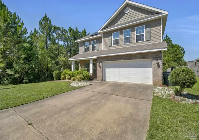 Photo 3 of Sale Pending at 2181 Kingsport Ave, Pensacola, FL 32507 | MLS# 686677 | Listing updated on 2026-10-01