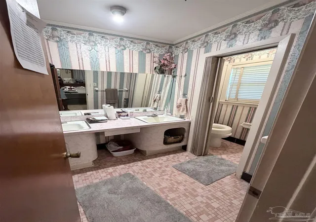Photo 2 of Sale Pending at 4216 Acacia Dr, Pensacola, FL 32503 | MLS# 687704 | Listing updated on 2026-08-22