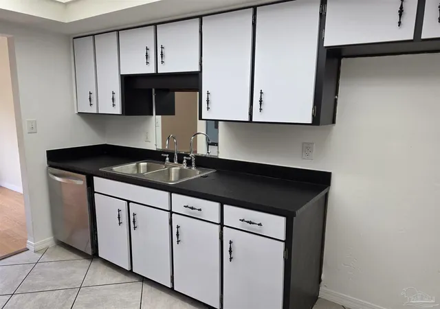 Photo 4 of Single family home for sale at 1000 Stillbrook Rd, Pensacola, FL 32514 | MLS# 687292 | Listing updated on 2026-09-21